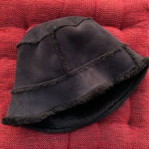 vintage black fuzzy bucket hat, reversible